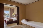 Кровать или кровати в номере Jaz Mirabel Resort