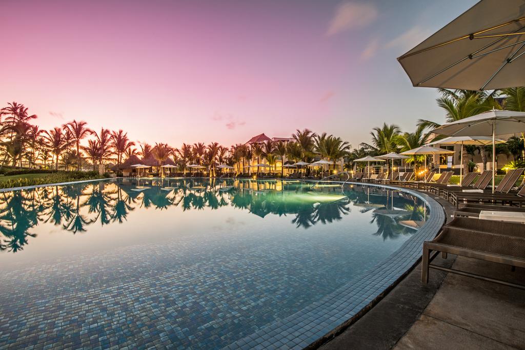 Отель Бассейн в Hard Rock Hotel & Casino Punta Cana - All Inclusive или поблизости