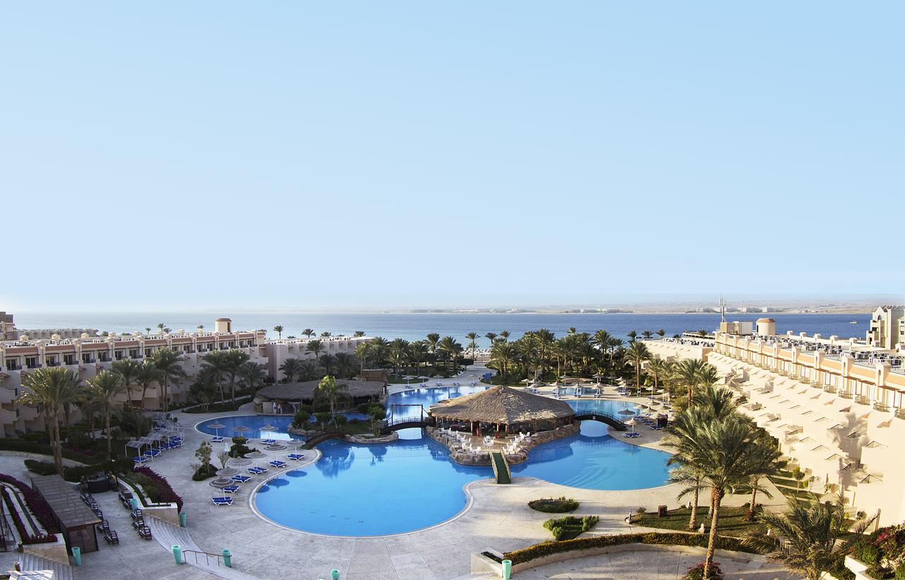 Отель Pyramisa Sahl Hasheesh Resort
