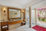 Ванная комната в The Oberoi Beach Resort, Sahl Hasheesh