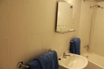 Ванная комната в The Caravel Hotel