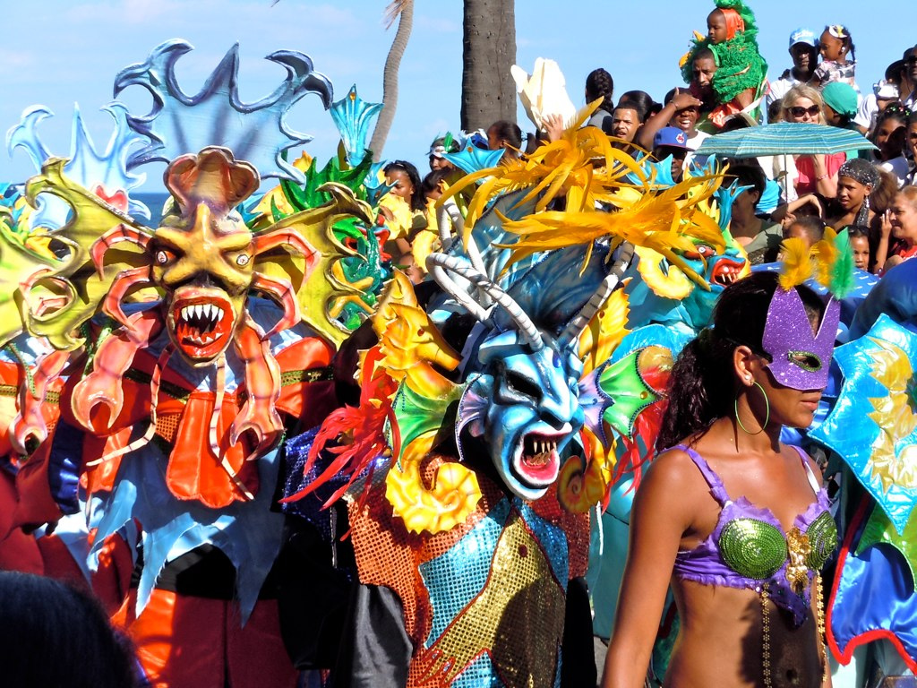  В Доминикане начался карнавал